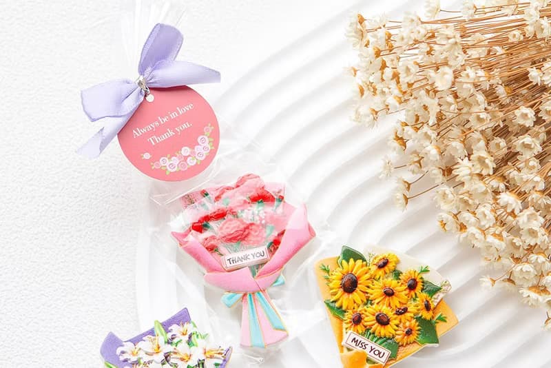 (附贈蝴蝶結吊牌包裝) 創意禮物-立體花束磁鐵 (款式隨機出貨)