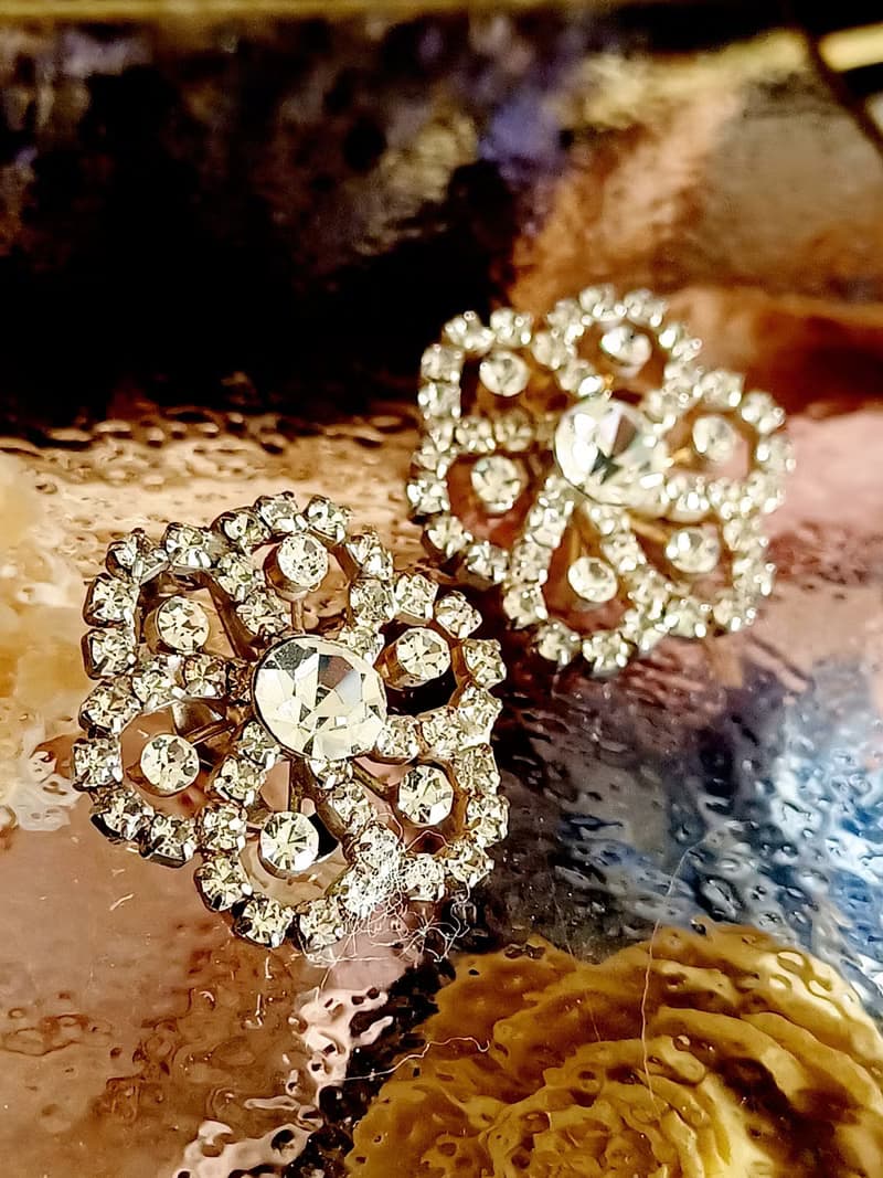 vintage jewelry 璀璨萊茵花卉 夾式耳環