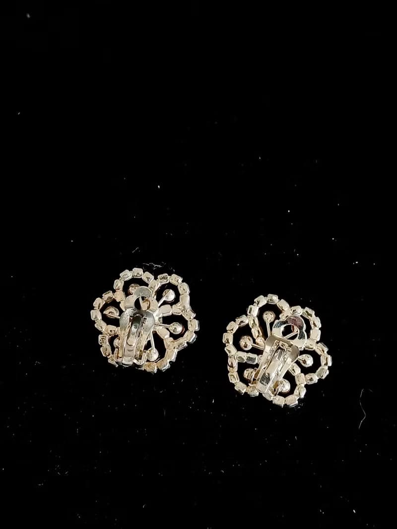 vintage jewelry 璀璨萊茵花卉 夾式耳環