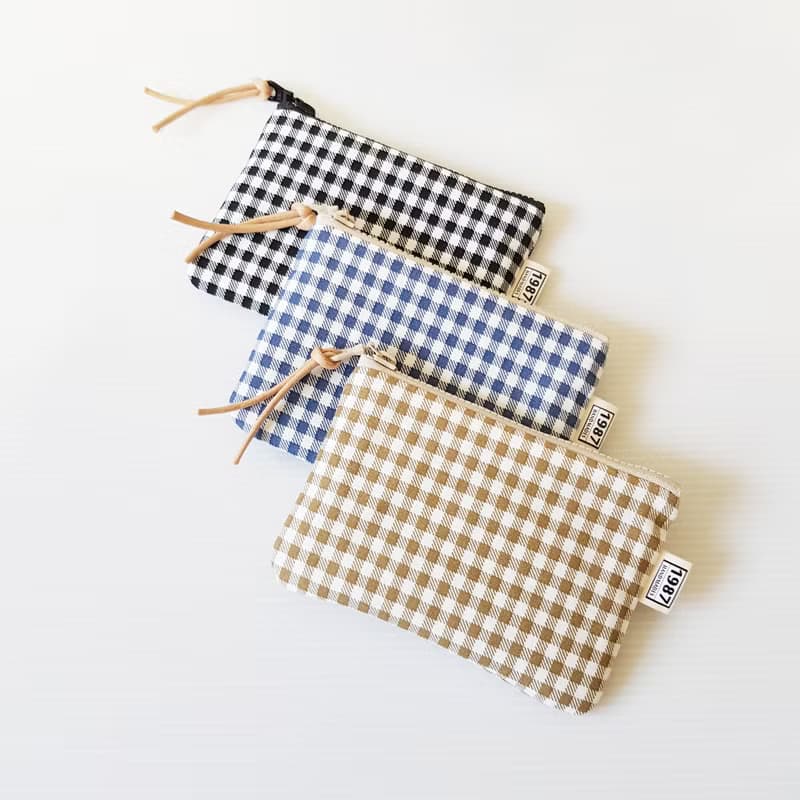 【小方格系】共3色 零錢包 萬用包 卡套 隨身包 拉鏈袋 禮物