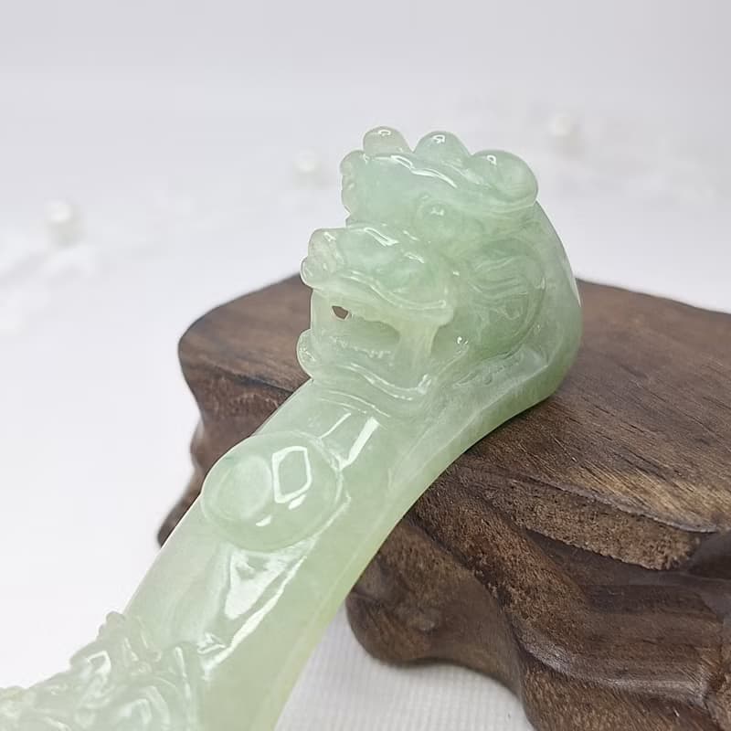 溫潤手工雕刻貔貅龍勾擺件吊墜雙用 |天然緬甸玉A貨翡翠