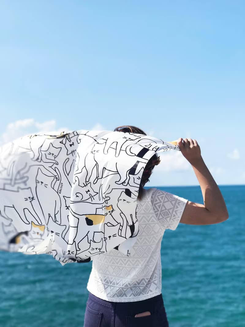 scarf print with calico cat Premium silk satin