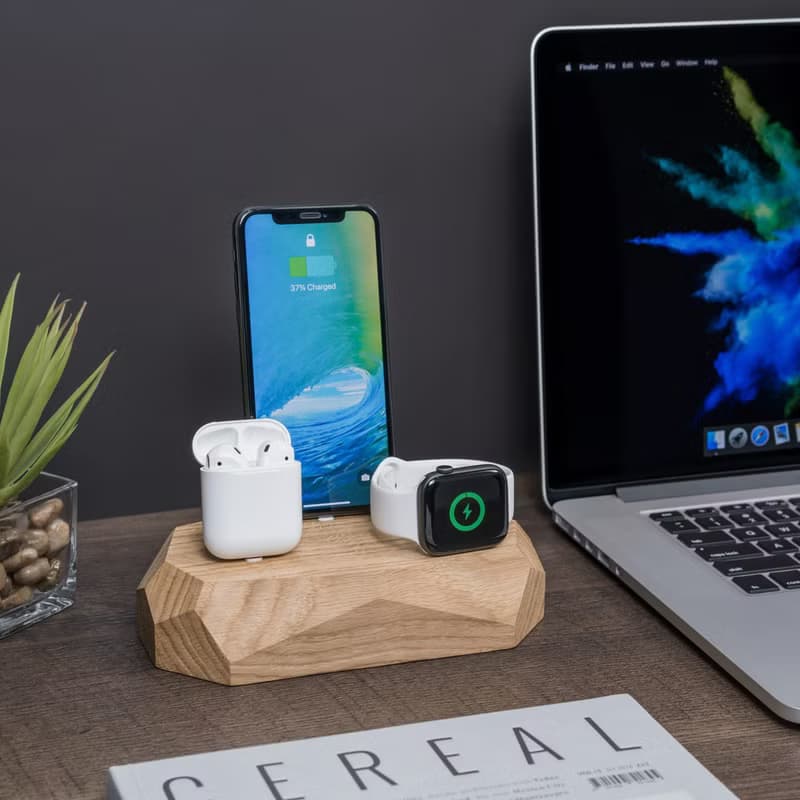 三合一iPhone、Apple Watch、Airpods的充電器 蘋果充電 充電座