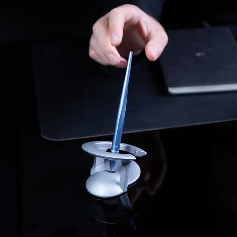 Hoverpen 自立筆【星際】| 精緻禮盒 快速出貨