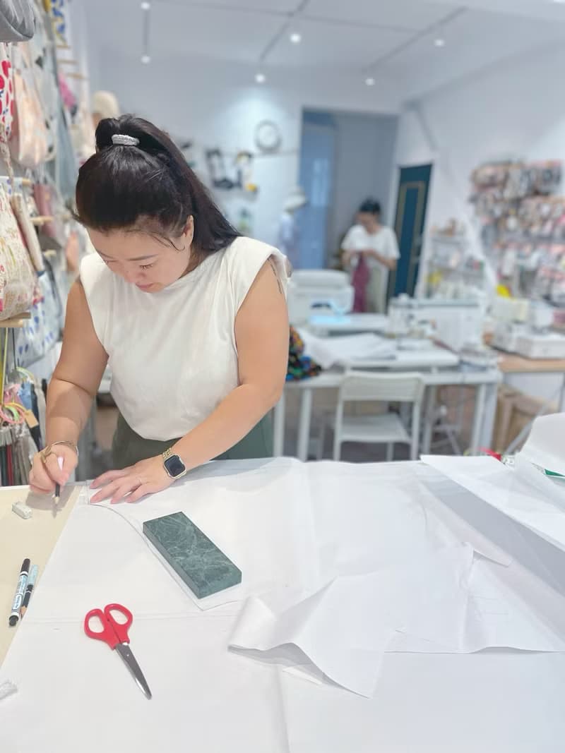 【體驗】初學OK台北縫紉體驗_幼兒針織彌月熊帽手套包屁衣含教學設備材料