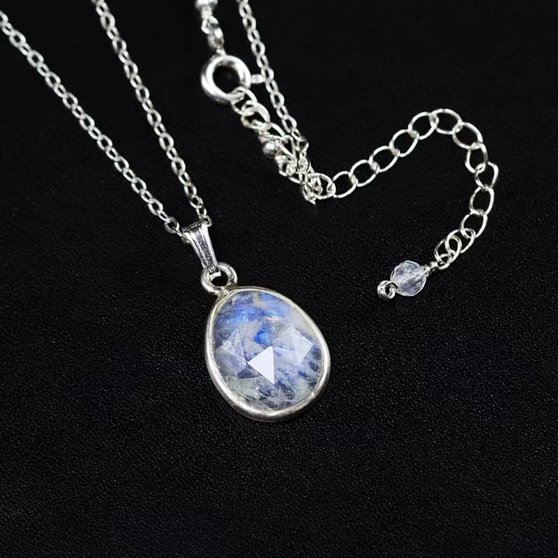 Ice Fragments - Rainbow Moonstone 925 Silver Gemstone Necklace