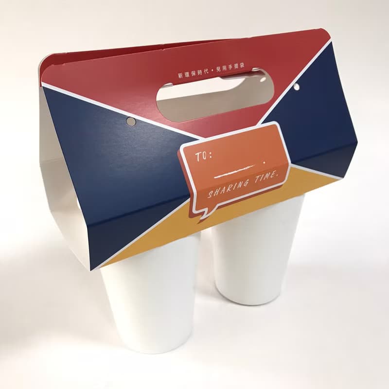 | 餐飲外帶裝家 |  二杯飲料外帶提卡-白卡彩色版 600pcs/箱