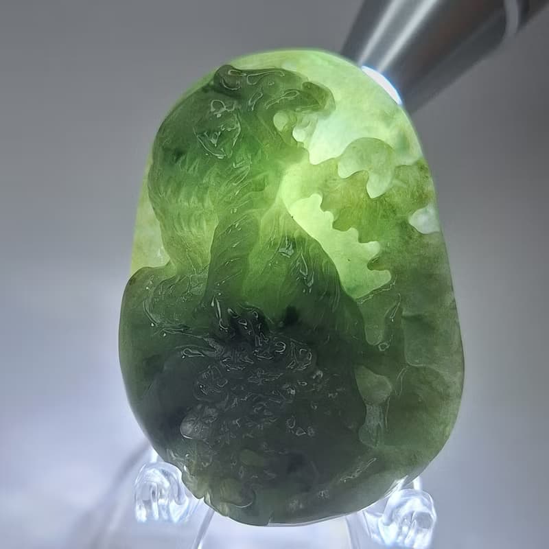 冰潤油清帶藍飄花上山虎 | 天然緬甸玉A貨翡翠