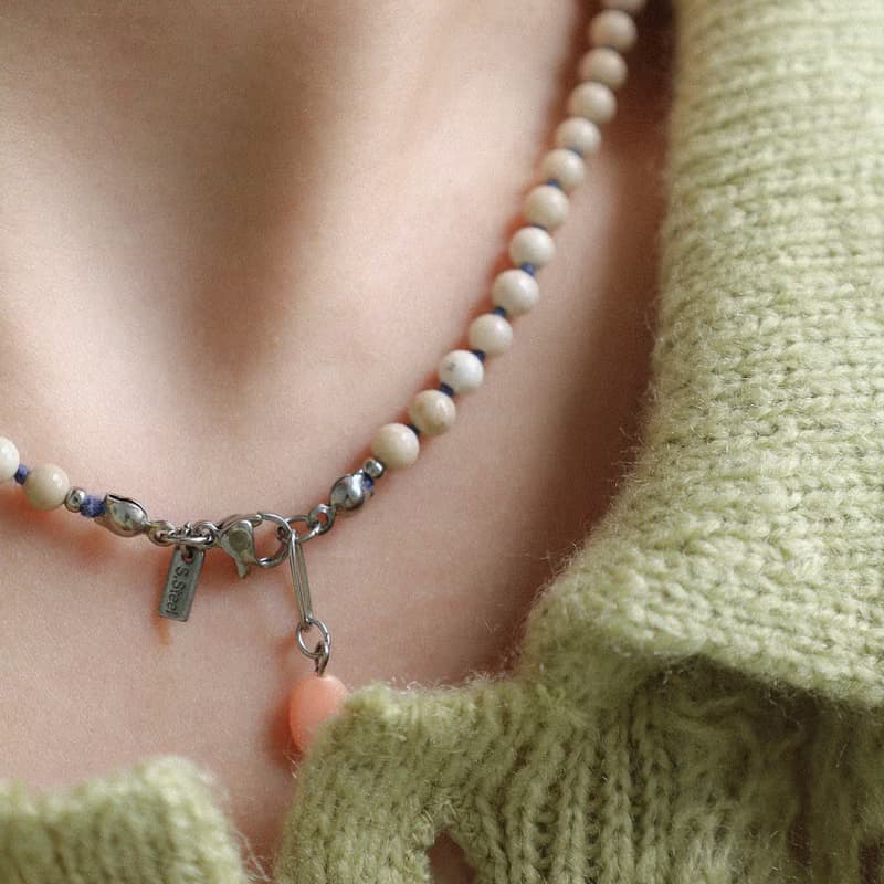 Blue Rosebud / Beige Gemstone surgical steel necklace