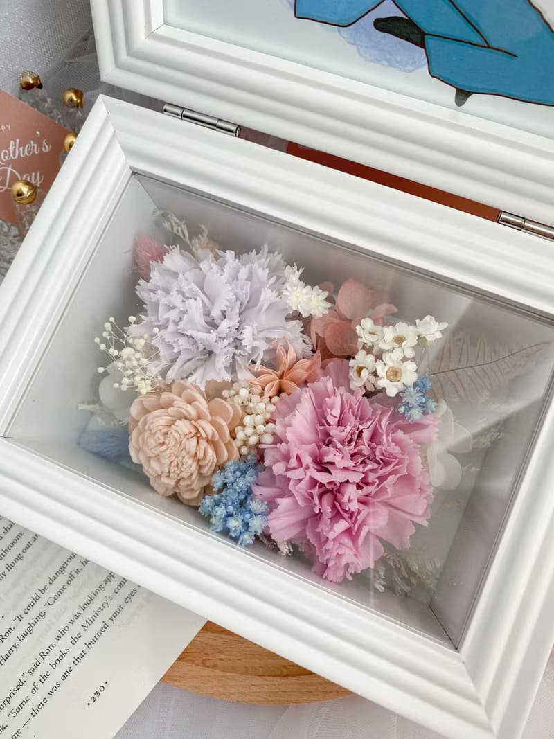 永生花 / 永生花相框 / 母親節花禮 / 情人節花禮