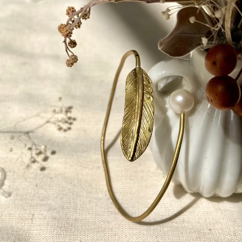 老林雜貨 | 珍珠羽毛黃銅手環