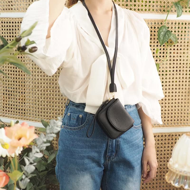 Muffin (Black) : Mini wallet, Neck bag, Black, Tiny pocket, Cow leather