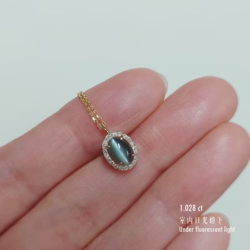 限量現貨 - 亞歷山大變色貓眼石 爪鑲圍鑽 純 18K 黃金可調整項鍊