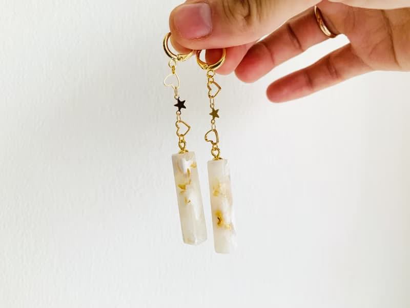 White dangle drop resin earrings. Wedding earrings. Bridal elegant earrings