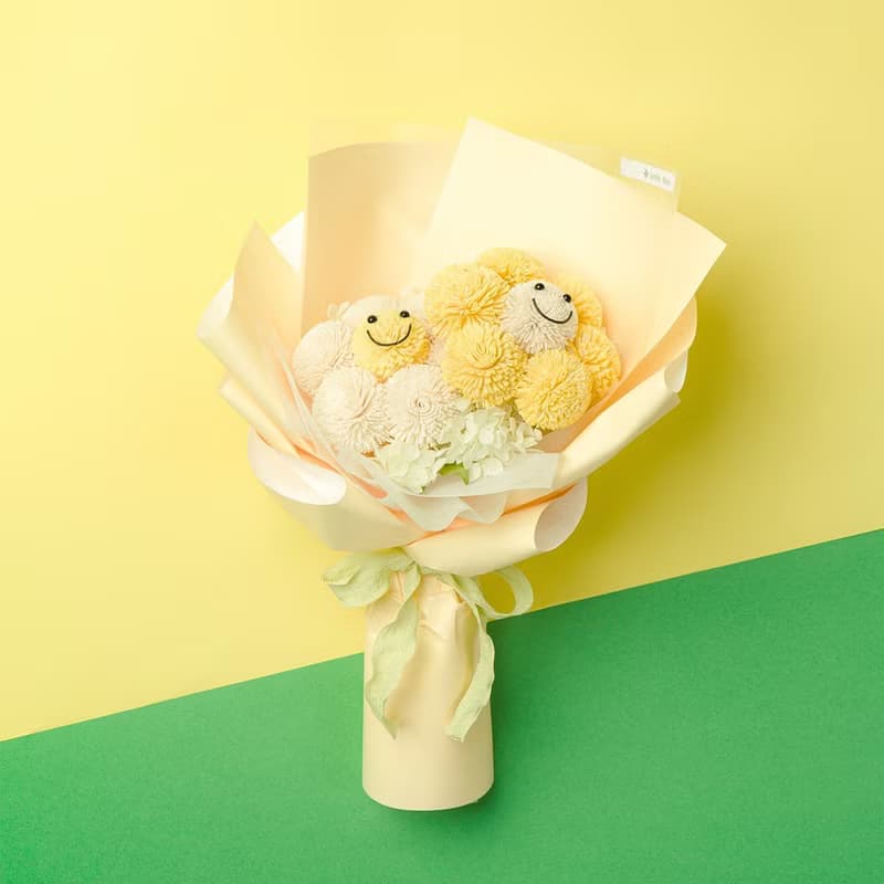 smile box 微笑花束 現貨 獻花 展出成功 永生花束 索拉花 乒乓菊