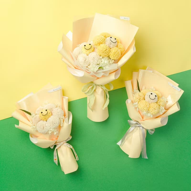 smile box 微笑花束 現貨 獻花 展出成功 永生花束 索拉花 乒乓菊
