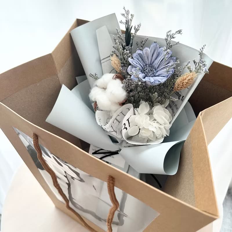 畢業花束 藍色系擴香太陽花 向日葵 生日 週年 畢業禮物 附贈提袋