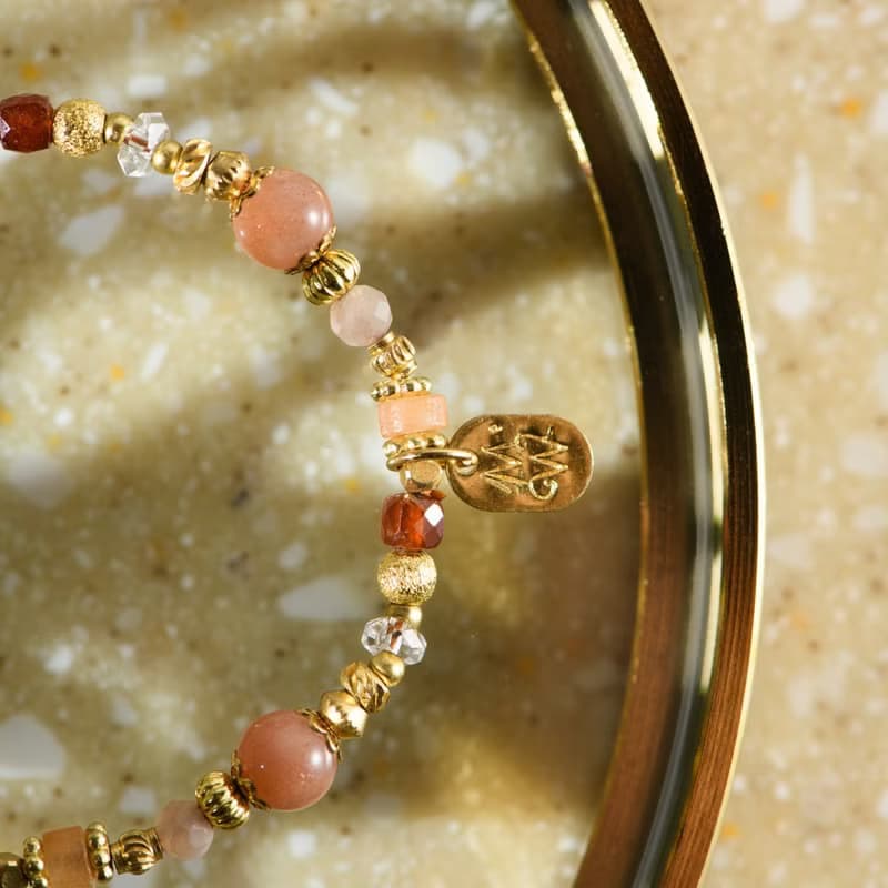 兒時的存檔點 // C1545橙月光橙石榴手鍊