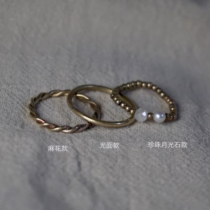 ll 皓月 疊戴戒指 ll 黃銅戒指 月光石 淡水珍珠 天然石珍珠戒指