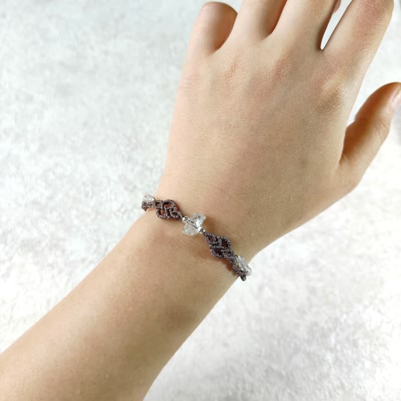 閃靈鑽。月光石。南美巴西蠟線編織手鍊