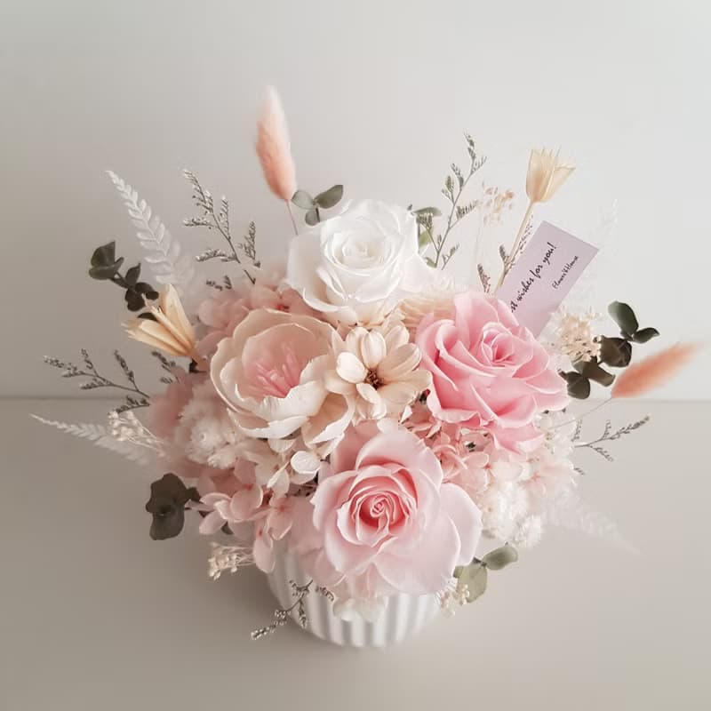 永生花+乾燥花|輕柔淡粉永生玫瑰乾燥盆花|萬用祝賀 生日 喬遷
