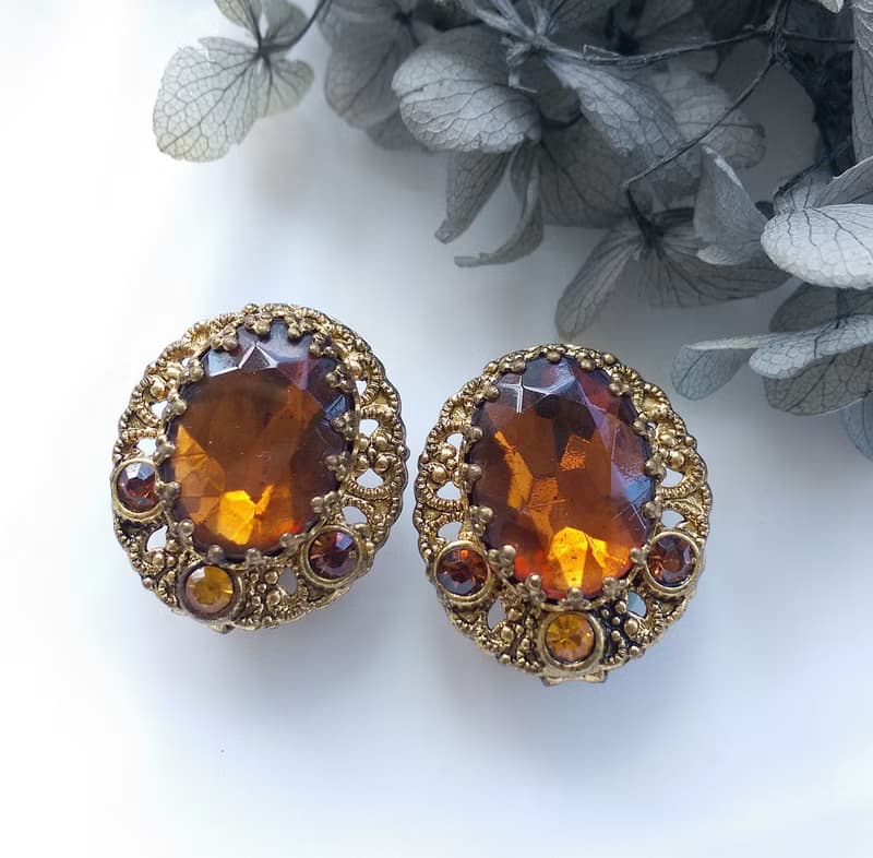 Vintage Jewelry 西洋古董飾品 西德製 琥珀色調 經典 夾式耳環