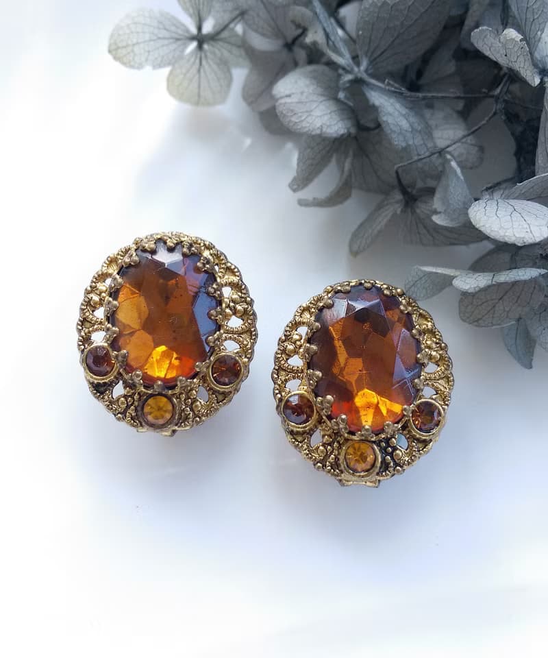 Vintage Jewelry 西洋古董飾品 西德製 琥珀色調 經典 夾式耳環