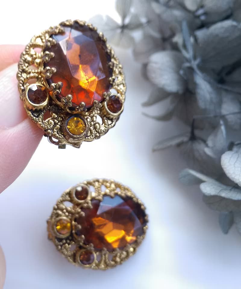 Vintage Jewelry 西洋古董飾品 西德製 琥珀色調 經典 夾式耳環