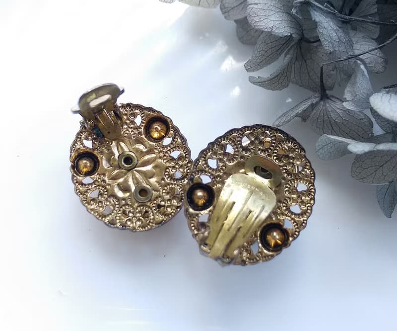 Vintage Jewelry 西洋古董飾品 西德製 琥珀色調 經典 夾式耳環