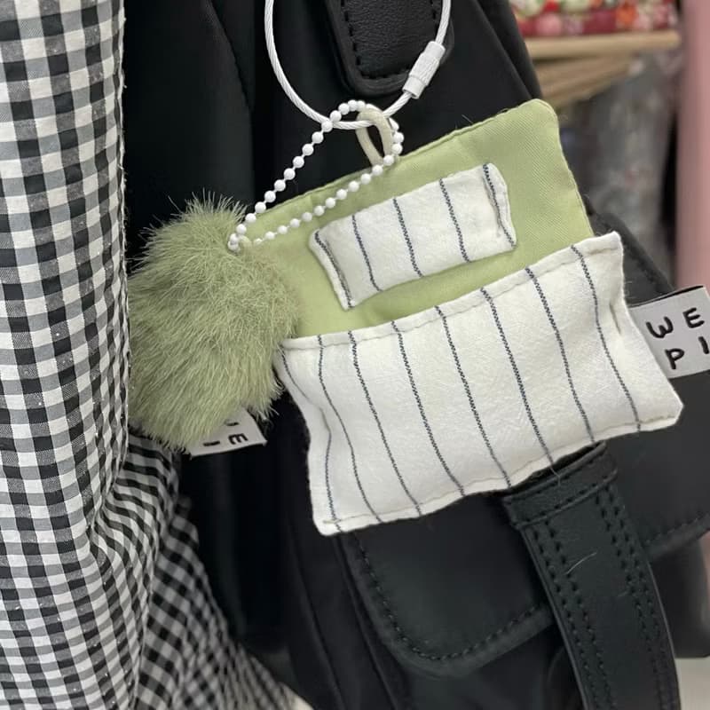 Modern green bedding key ring(8X8cm) /handmade mini doll present charm miniature