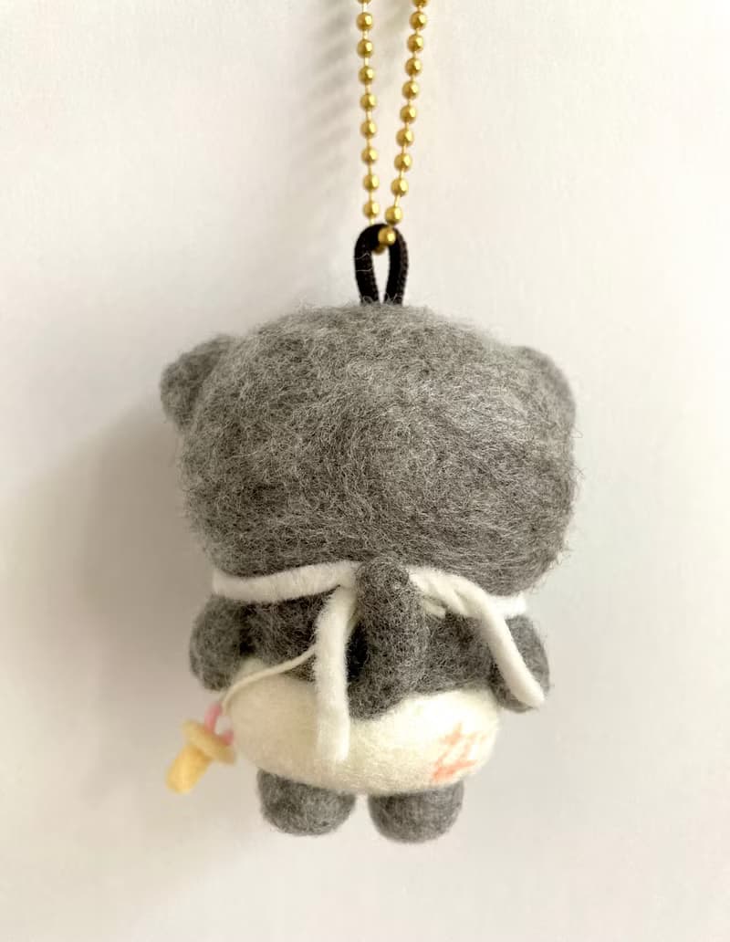 子猫ちゃんマスコット　クリアミニポーチ付