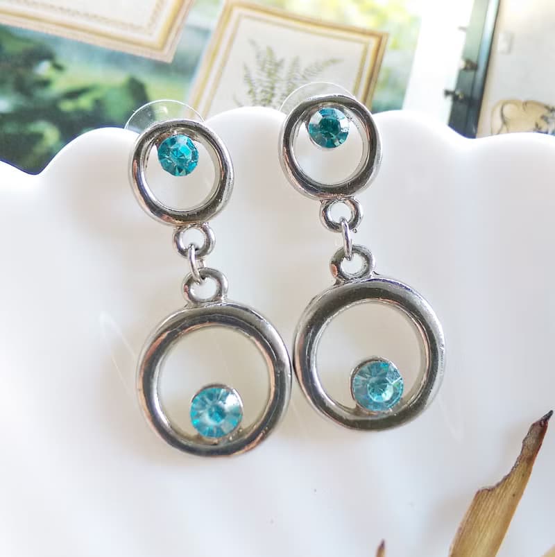 Vintage Jewelry 西洋古董飾品 銀色調 垂墜 沁藍 針式耳環