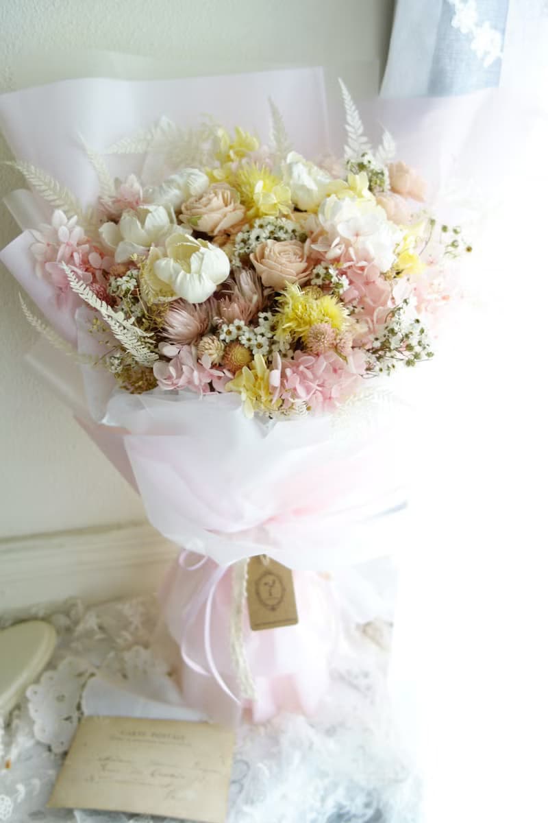 清新粉黃雪紡花束/韓式花束/畢業花束/生日/情人節/求婚花束