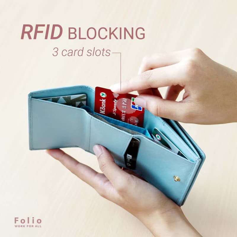 Folio : Frida mini triple wallet