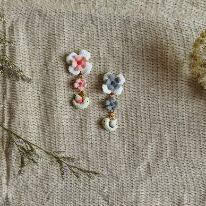 【鳥鳥花花】煙花花灰 小鳥軟陶耳環/耳夾 (單邊販售)