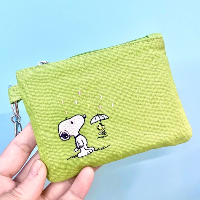 snoopy 史努比 亞麻 棉帆布刺繡 鑰匙包 耳機包 悠遊卡包 口紅包