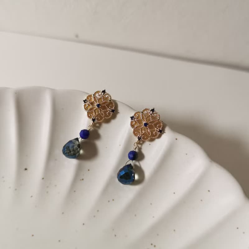 【Veverka】窗花樓閣 - 天然石耳環 青金石 水晶 耳環 飾品