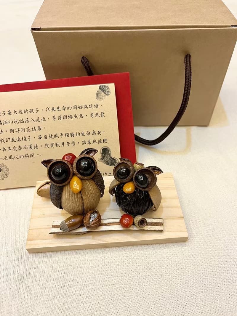 植物名片座/名片架-招財貓頭鷹/乾燥果實