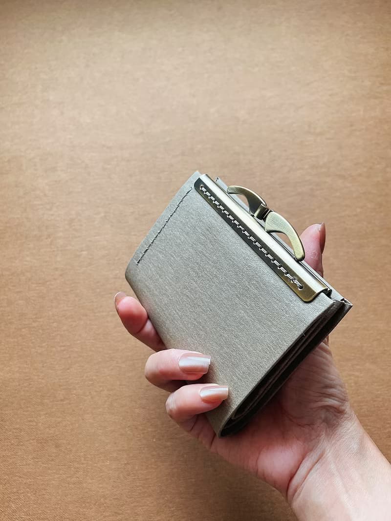 - 水洗紙口金短夾 /-*岩灰*2025新品*素食紙皮革