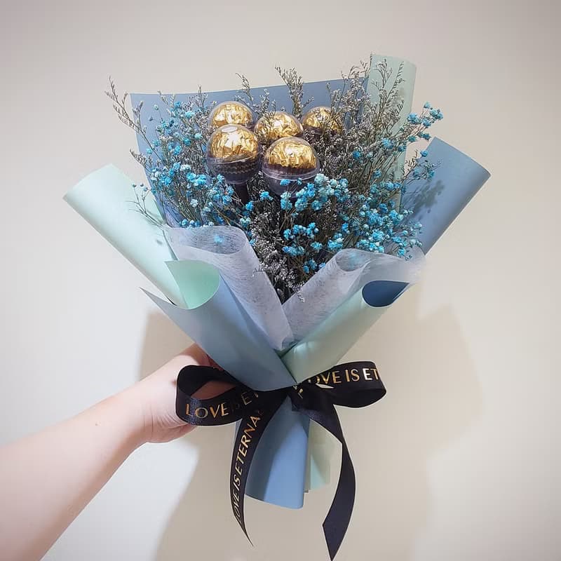 五顆金莎花束 /永生花/乾燥花束/情人節花束/生日禮物/禮物