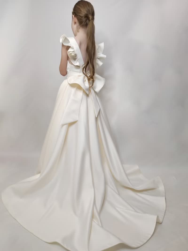 適合女孩參加婚禮 生日的時尚花朵禮服