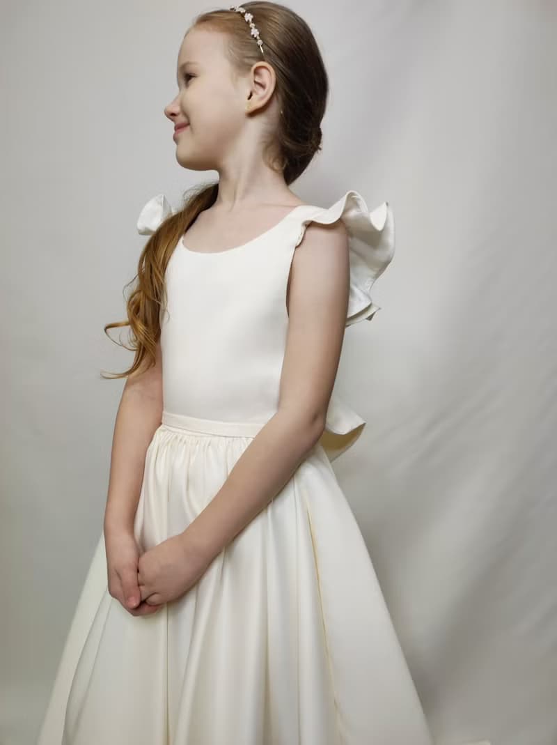 適合女孩參加婚禮 生日的時尚花朵禮服