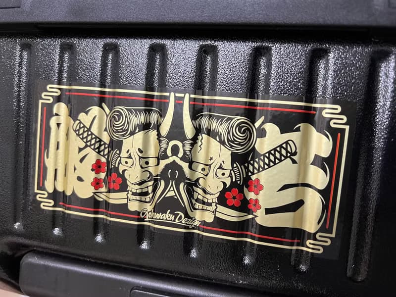 極楽設計限量彩色防水貼紙