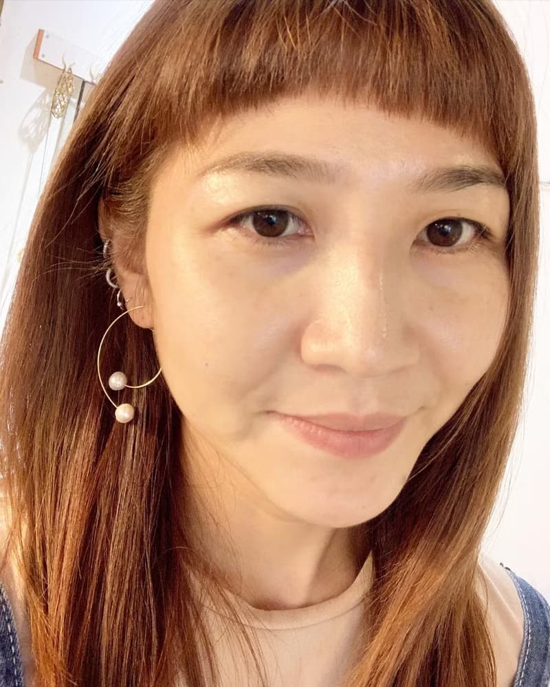 大小雙c線條黃銅線珍珠+後耳塞珍珠耳環_可改成夾式耳環