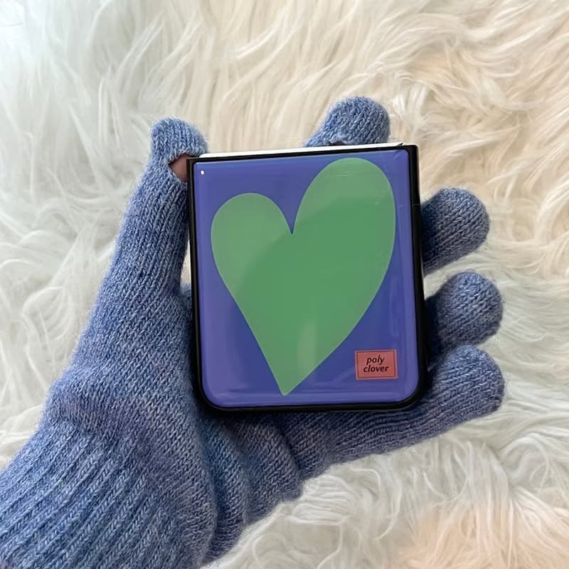 heart Galaxy Z Flip 5 Epoxy bumper phone case (green)