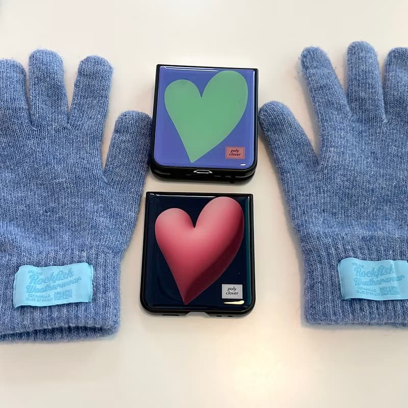heart Galaxy Z Flip 5 Epoxy bumper phone case (green)
