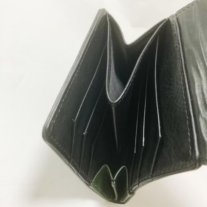 Cramy L字フラップウォレット　英国産ブライドルレザー　Green×日本産仔牛革　Black