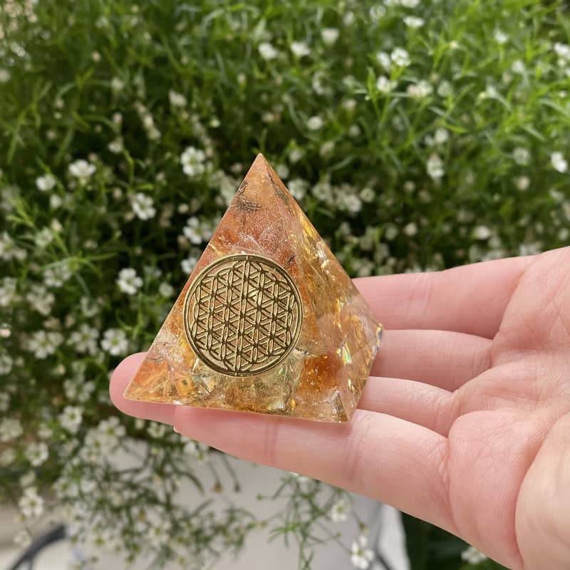 【黃水晶】奧根能量塔Orgonite (6cm/5cm/4cm)
