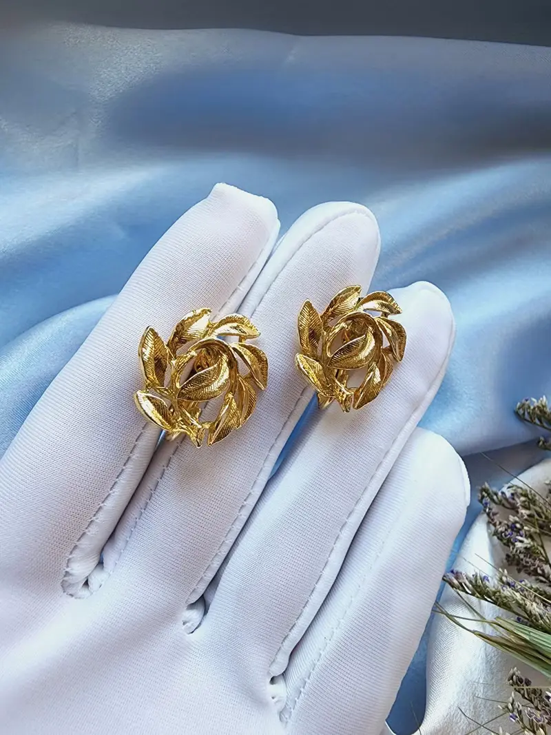 美國西洋古董飾品/ NAPIER金色旋葉團夾式耳環/復古早期首飾