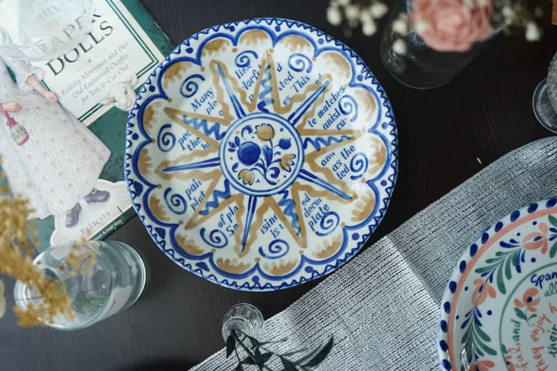 日本雜貨-西班牙花朵彩繪陶瓷餐盤